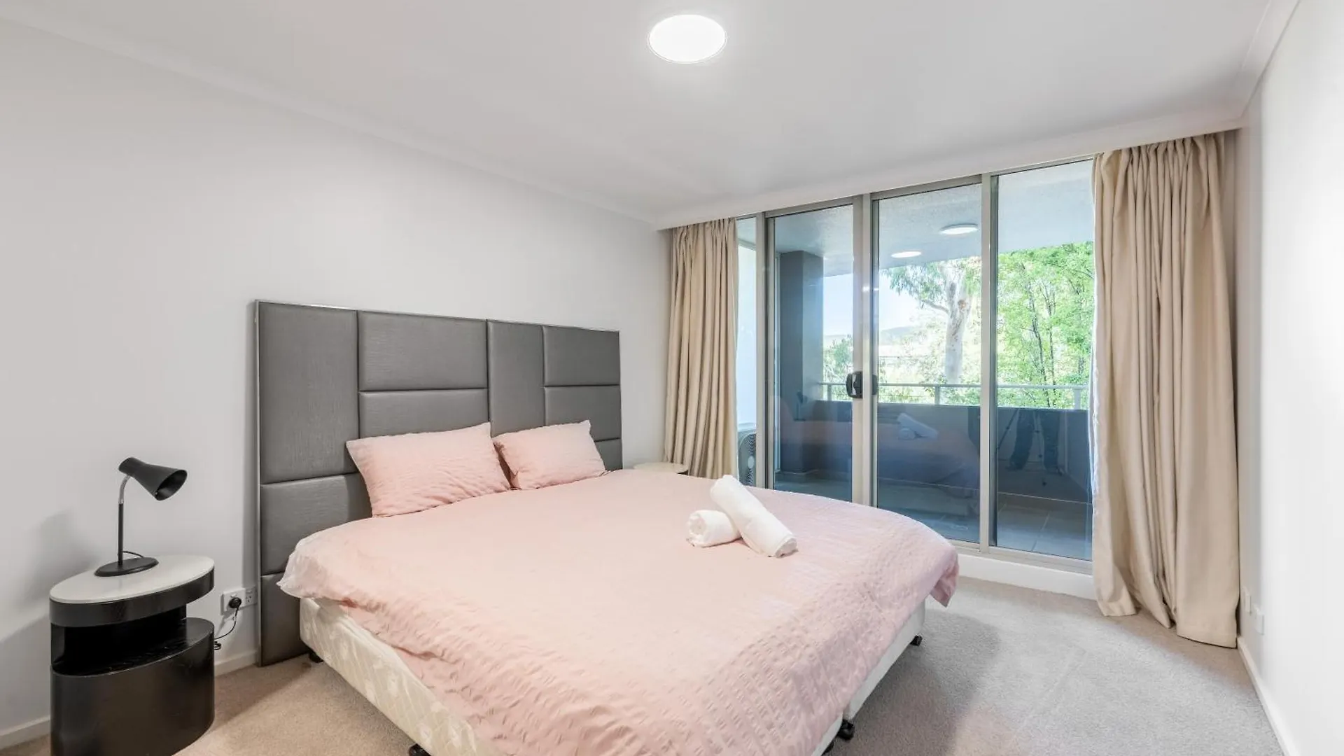 Apartment Serain Residences On Northbourne Ave Canberra