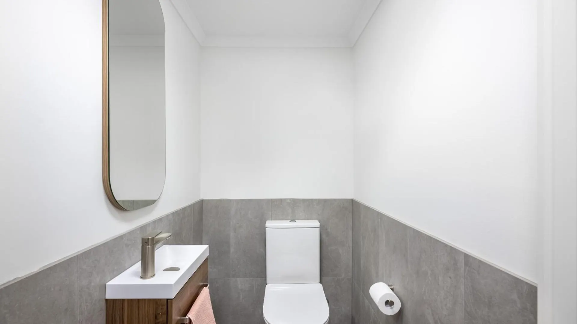 Serain Residences On Northbourne Ave Canberra Apartment