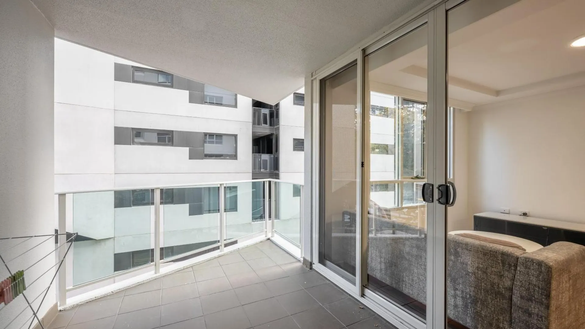 Apartment Serain Residences On Northbourne Ave Canberra